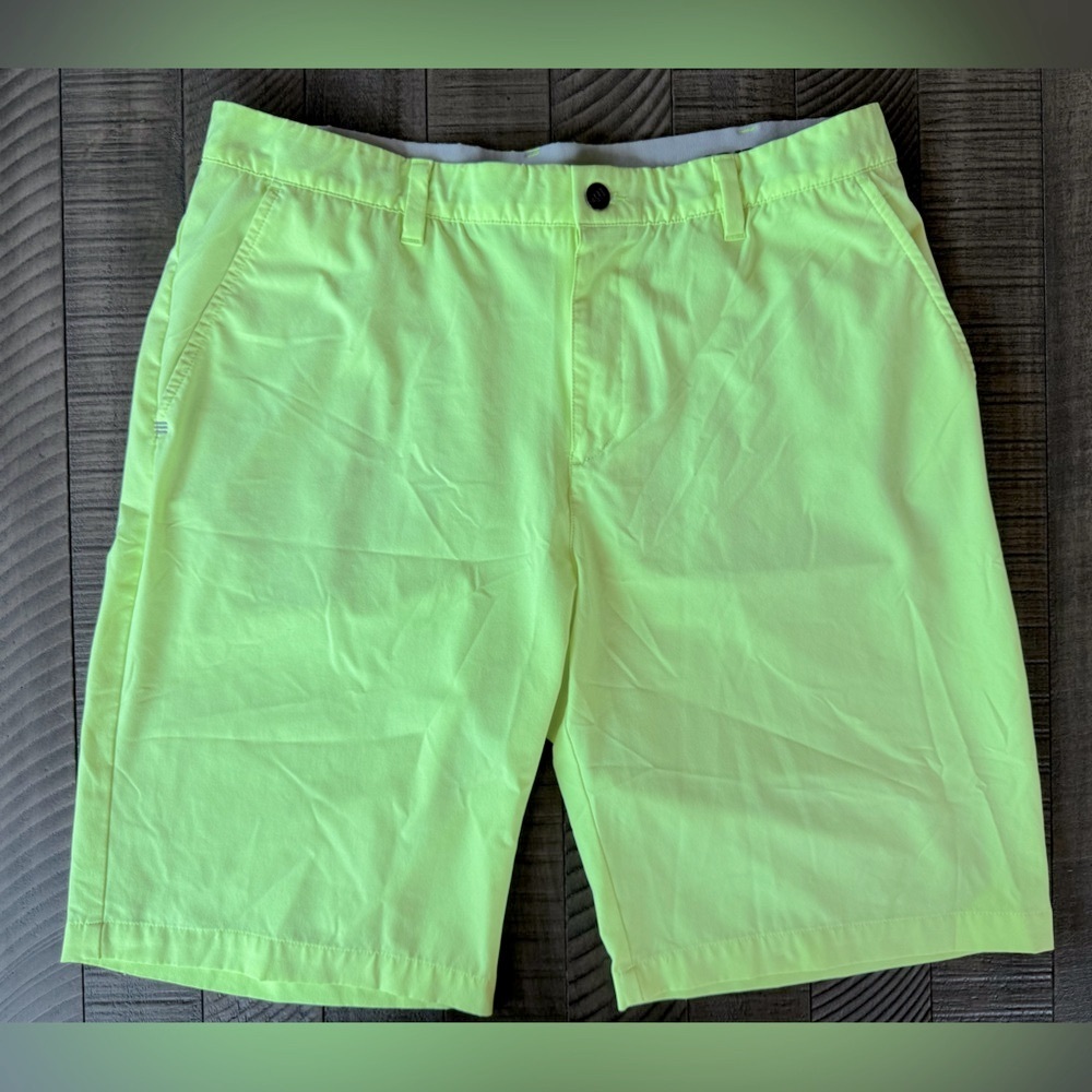 adidas Golf Lightweight Flat Front Neon Lime WaterRepellent Shorts Men's Size 36